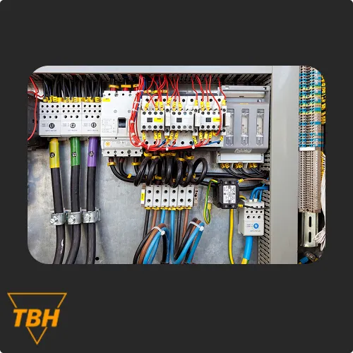 بررسی اجزای تابلو برق